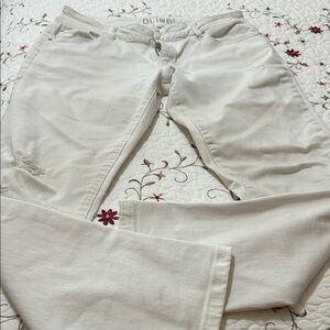 DL1961 Women's soft white Straight Leg Jeans